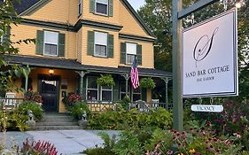 Sand Bar Cottage Inn